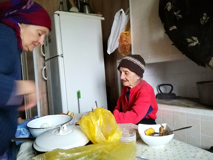 97 jährige Witwe-Moldawien