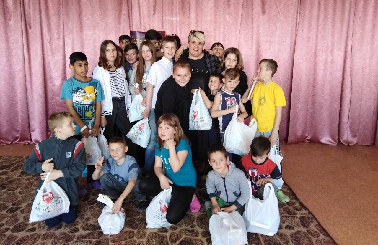 Besuch im Kinderheim