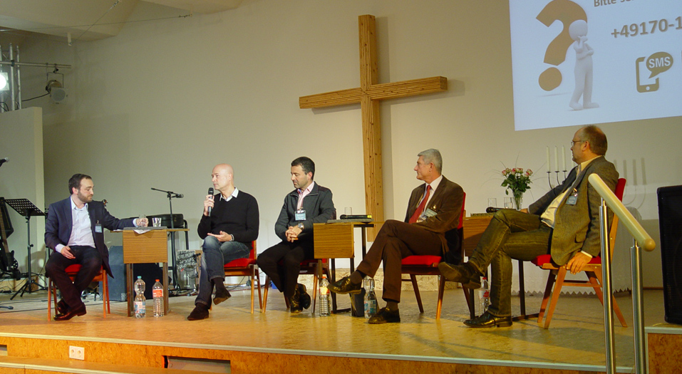 Podium K-H Schmidt am Mikro Israelkonferenz