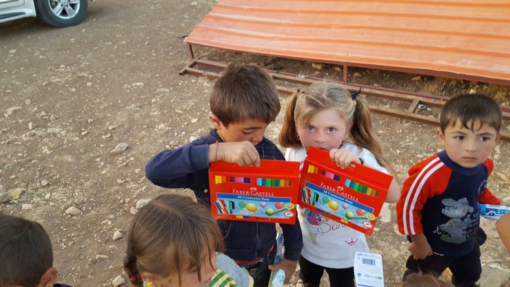 Faberstifte für Waisenkinder 1