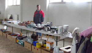 Johannes an unserem Stand- Flohmarkt