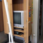 TV Schrank mit TV Schulmöbel Ukraine- russisch