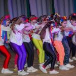 Reise, Kinder tanzen 2