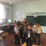 Kinder in der Schule, real